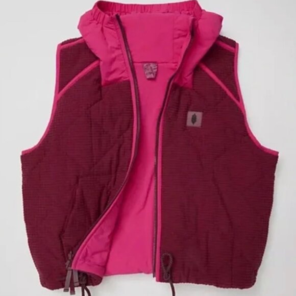 NWT Free People FP Movement Recreation Reversible Fleece Puffer Vest $188 - Picture 2 of 16